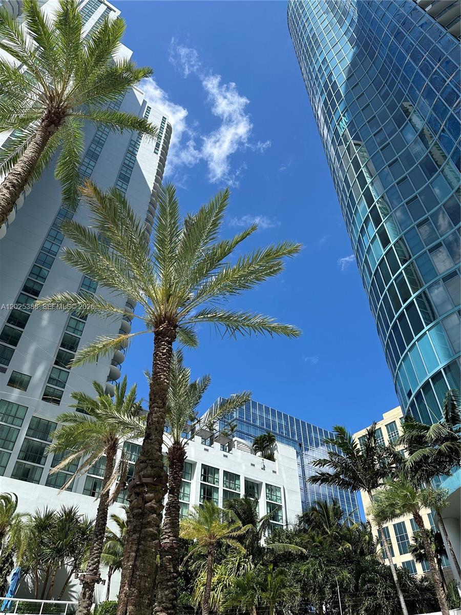 333 Las Olas Way #1608 Fort Lauderdale, FL 33301