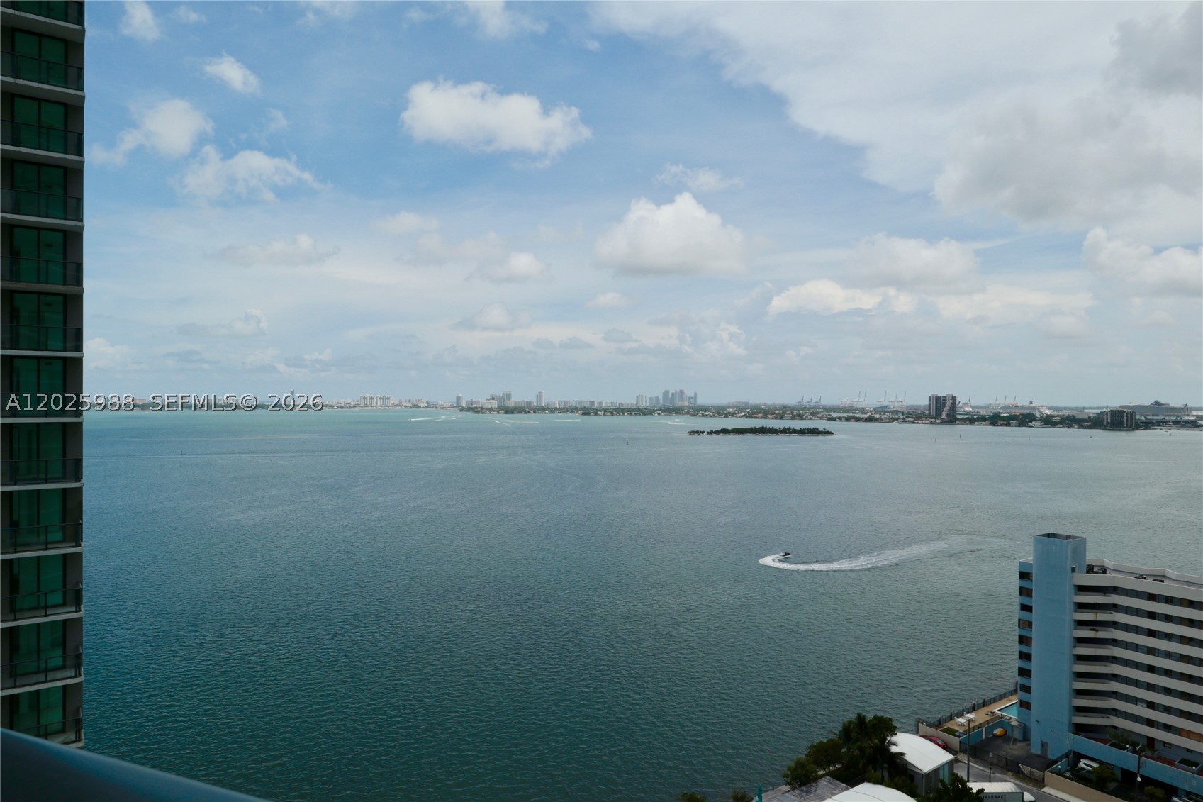 image Paraiso Bay28