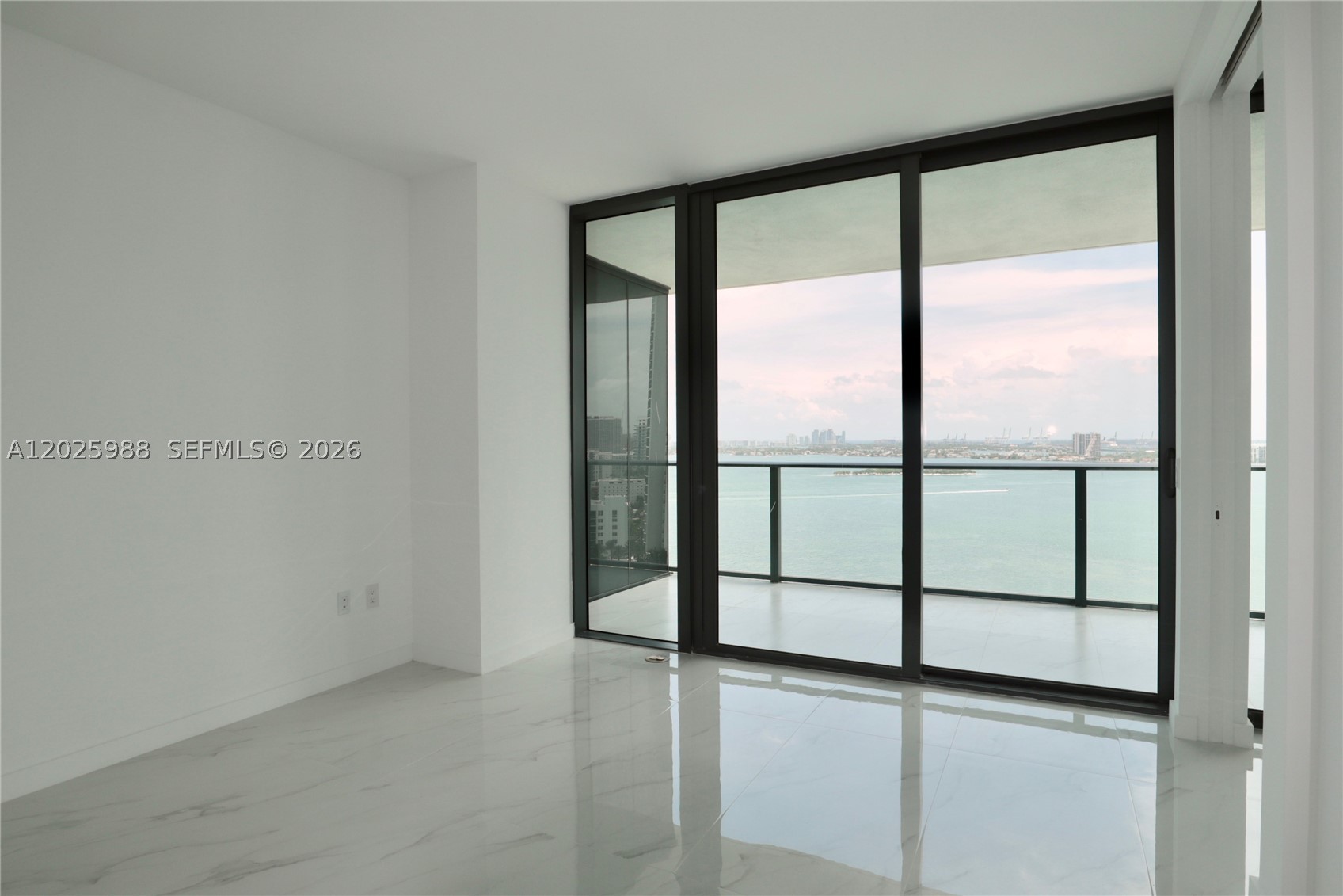 image Paraiso Bay5