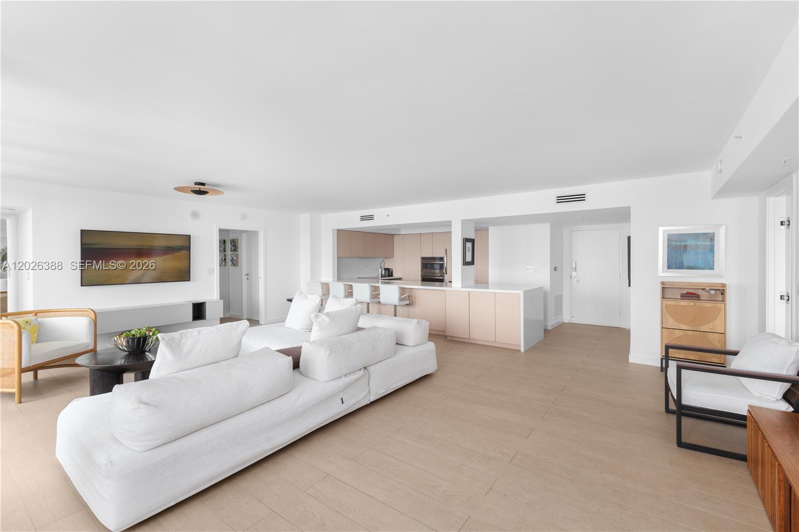 1800 Sunset Harbour #1612 Miami Beach, FL 33139