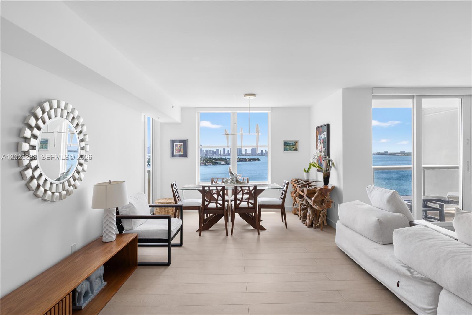1800 Sunset Harbour #1612 Miami Beach, FL 33139