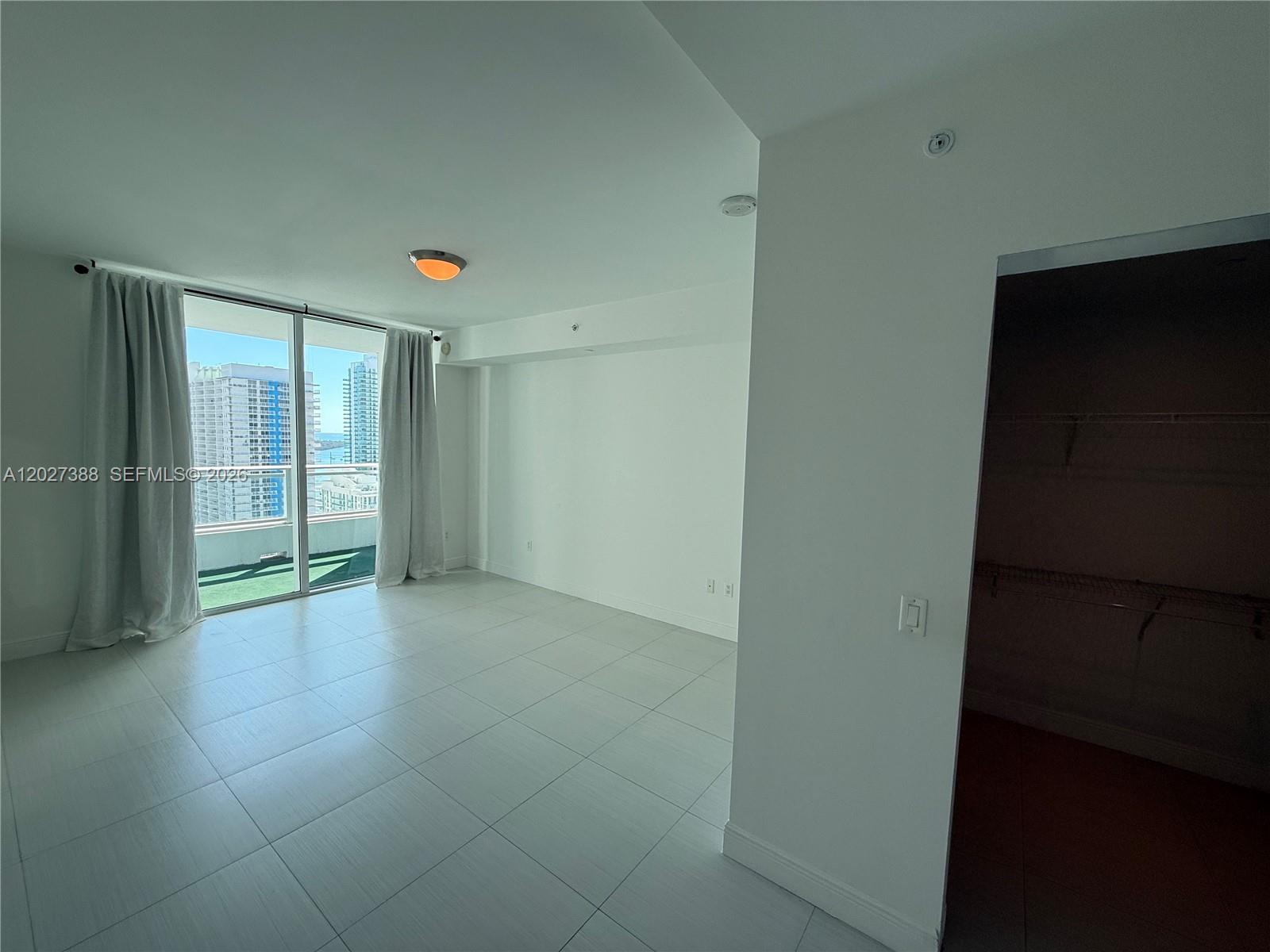 image The Bond on Brickell14