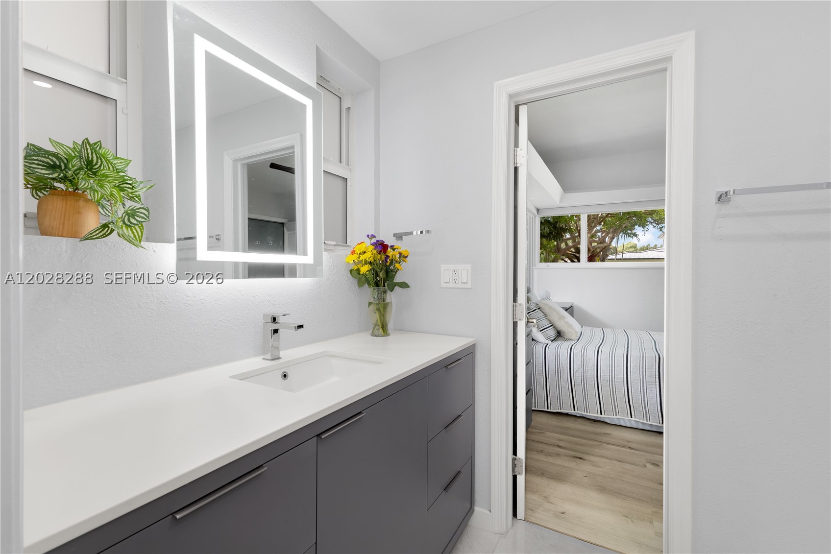 857 NE 98th St Miami Shores, FL 33138