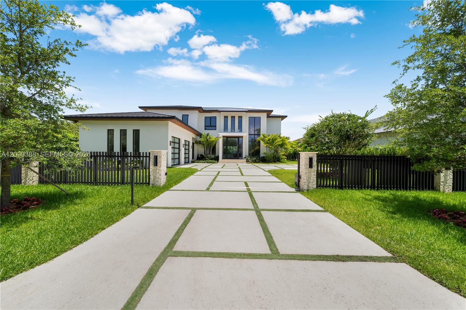 6641 SW 85th St Miami, FL 33143
