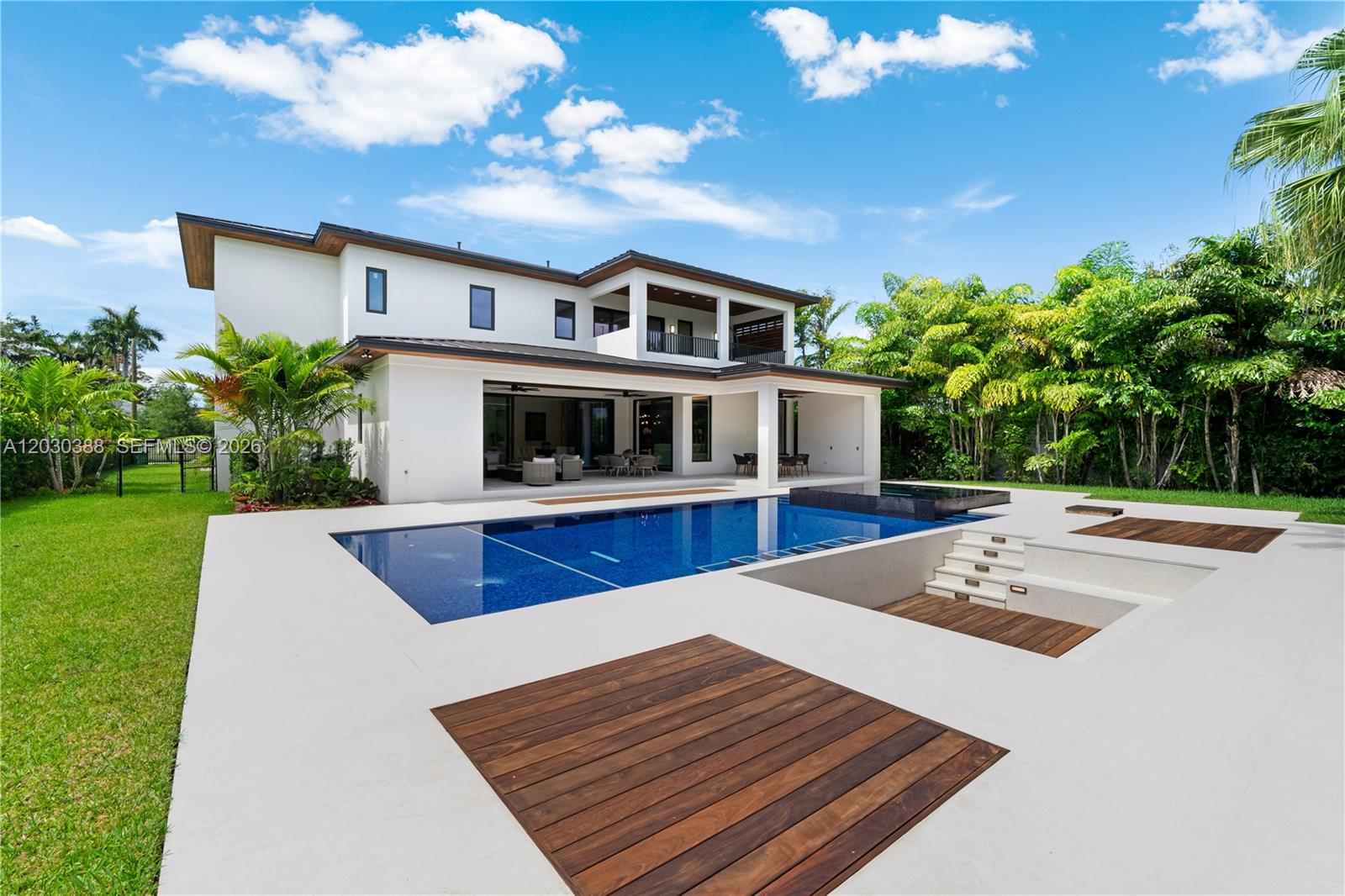6641 SW 85th St Miami, FL 33143