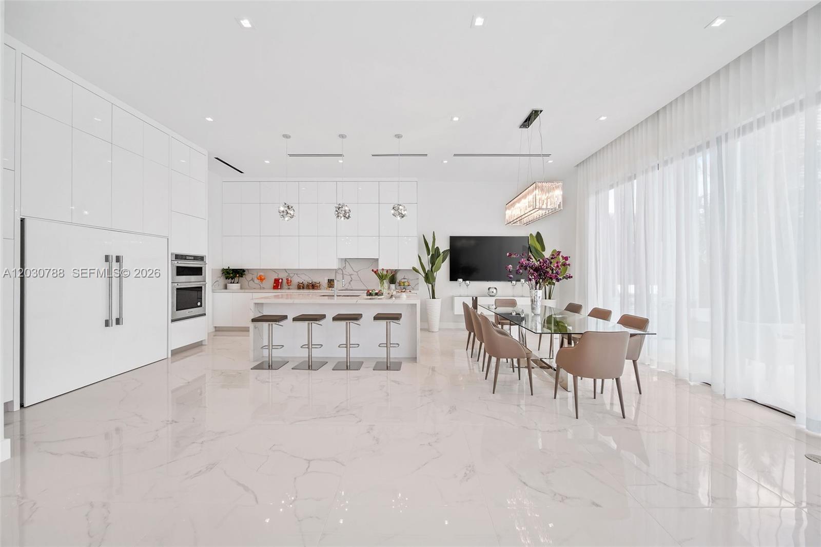 278 190th St Sunny Isles Beach, FL 33160