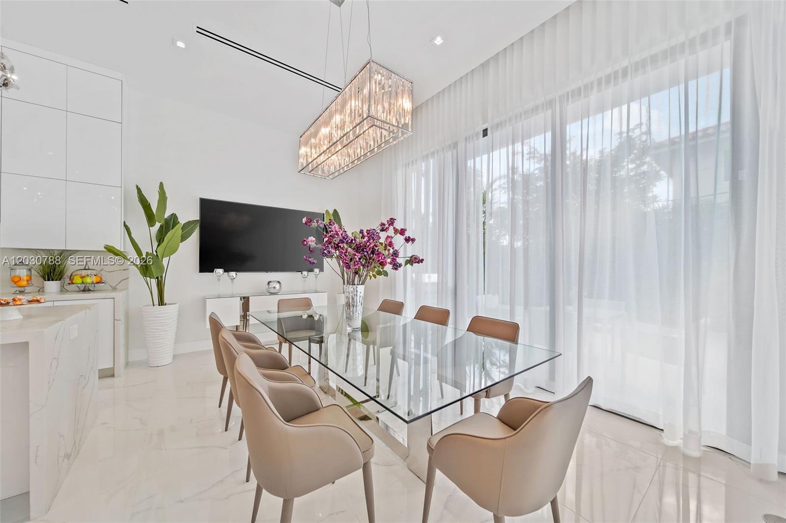 278 190th St Sunny Isles Beach, FL 33160