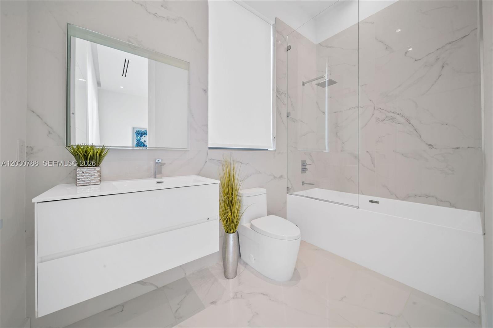 278 190th St Sunny Isles Beach, FL 33160