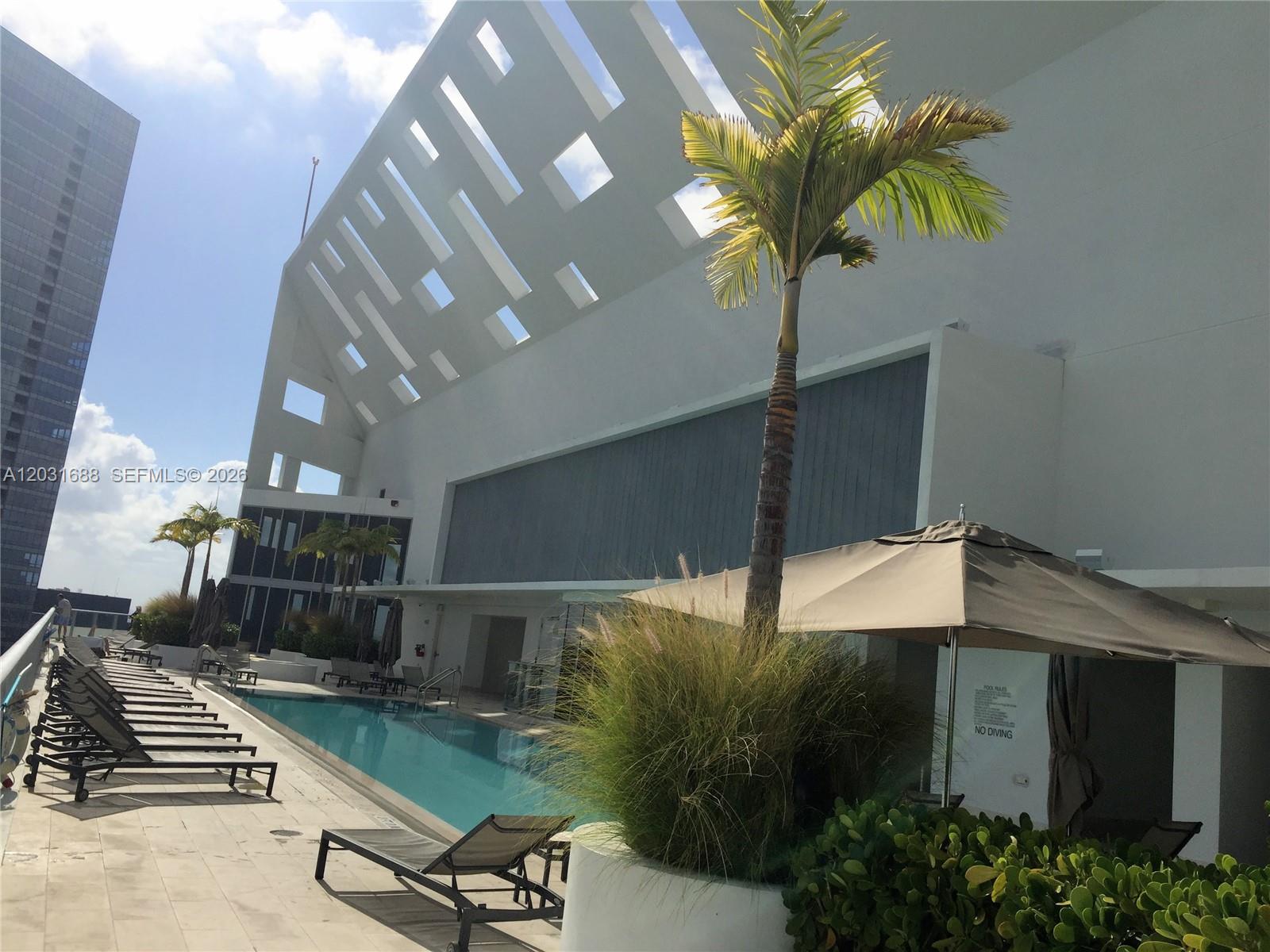1300 Brickell Bay Dr #3506 Miami, FL 33131