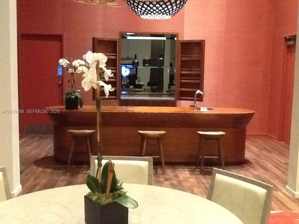 1300 Brickell Bay Dr #3506 Miami, FL 33131