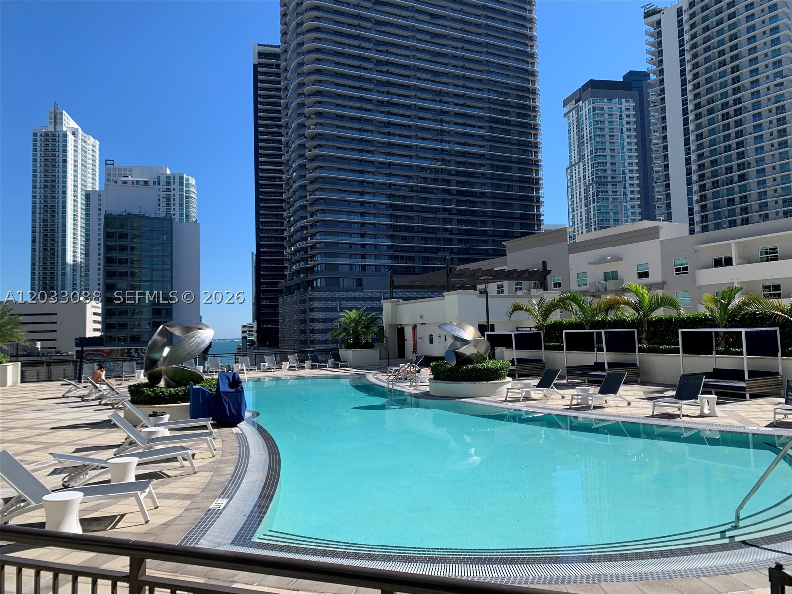 999 SW 1st Ave #2404 Miami, FL 33130