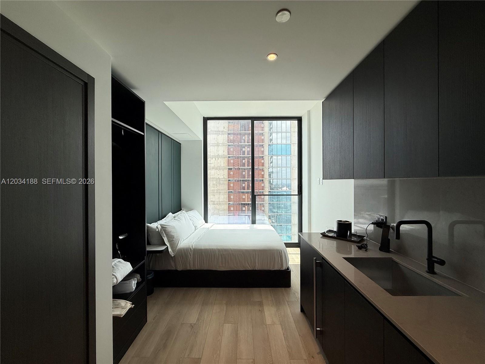 image E11EVEN Hotel & Residences0