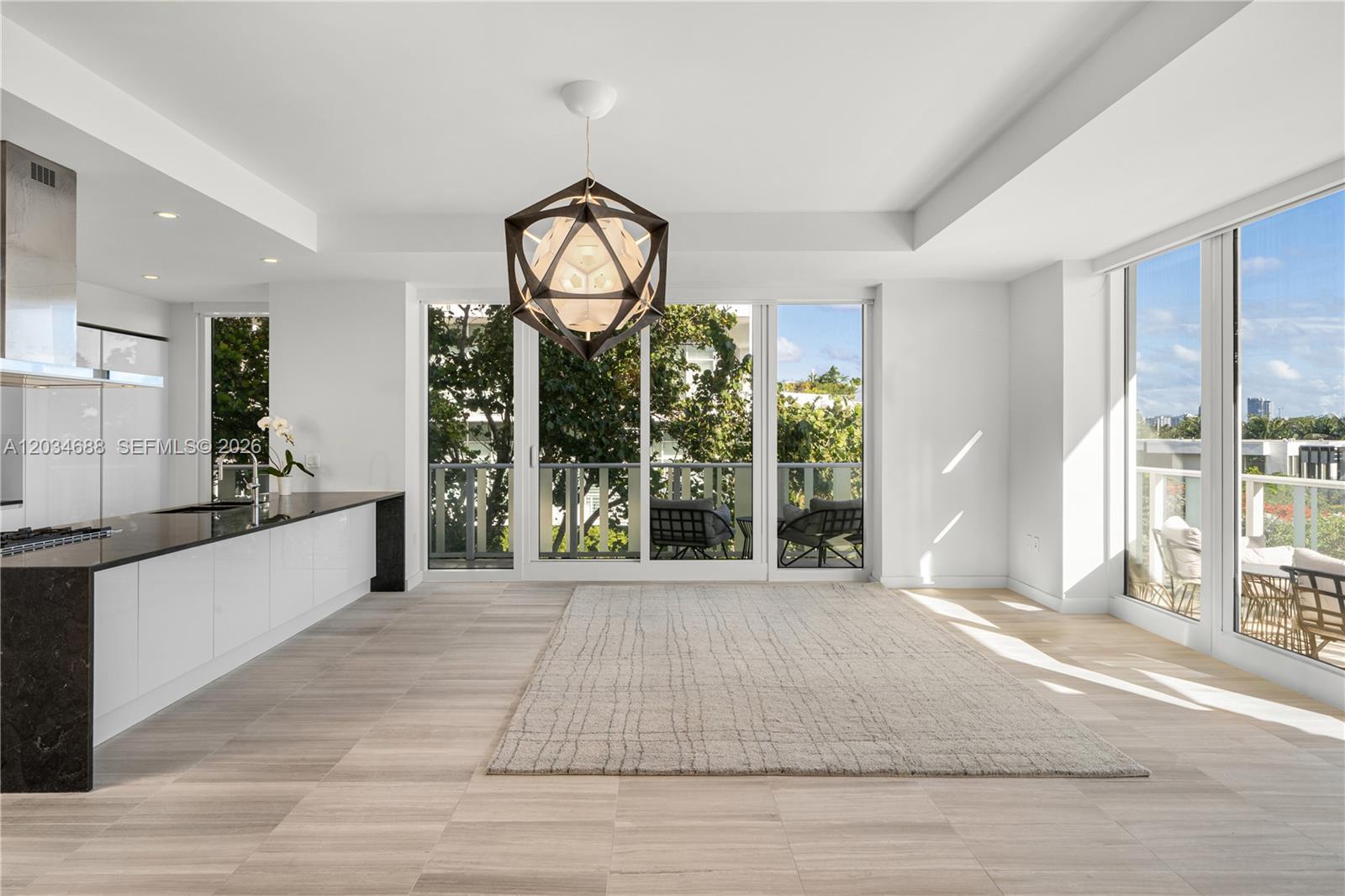 4701 N Meridian #315 Miami Beach, FL 33140