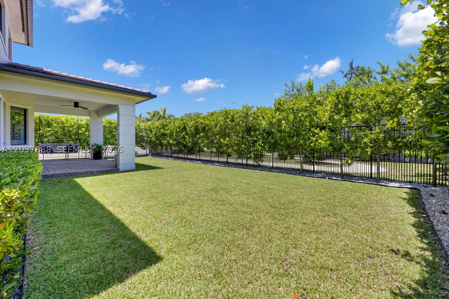 12021 SW 82nd Pl Miami, FL 33156
