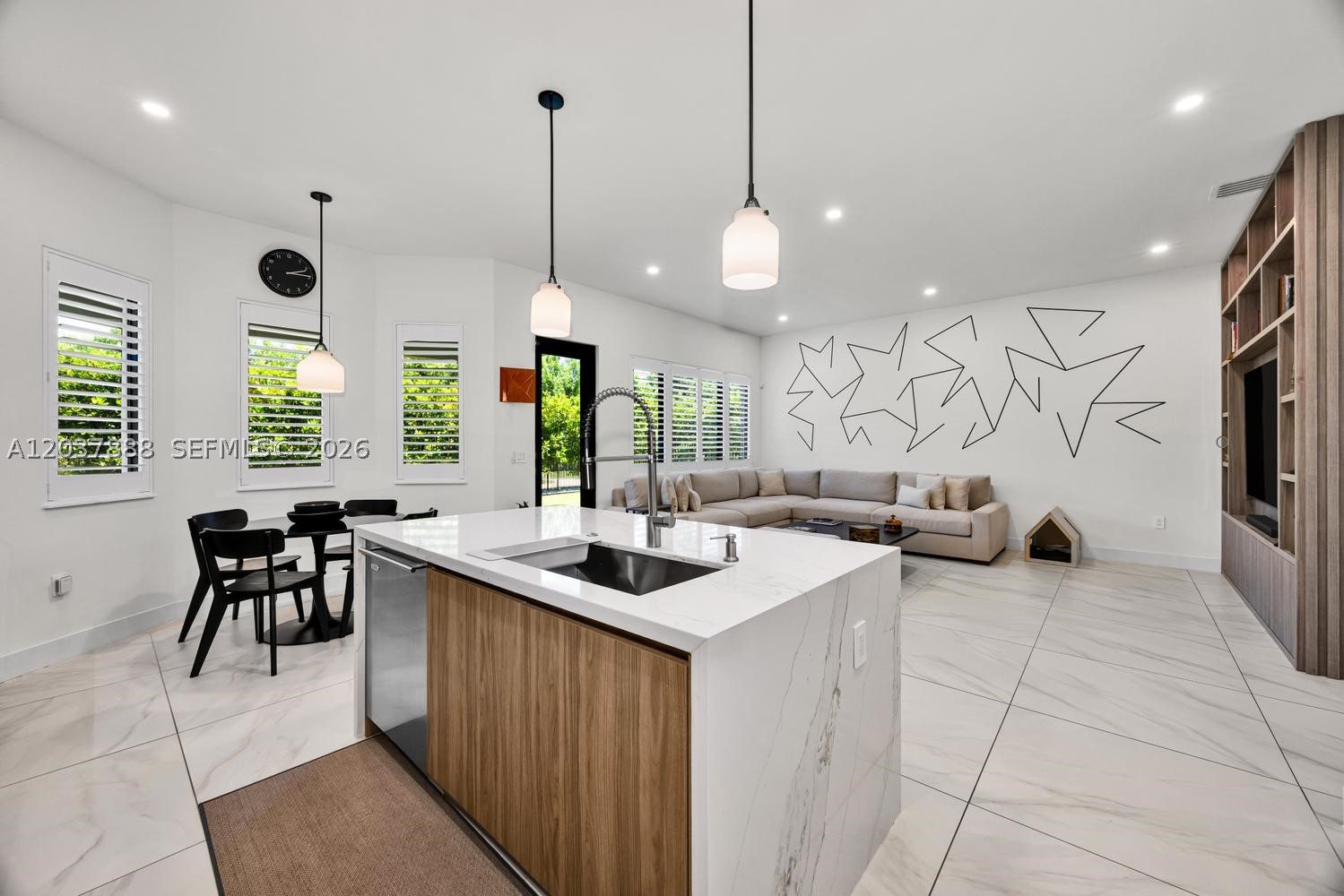 12021 SW 82nd Pl Miami, FL 33156