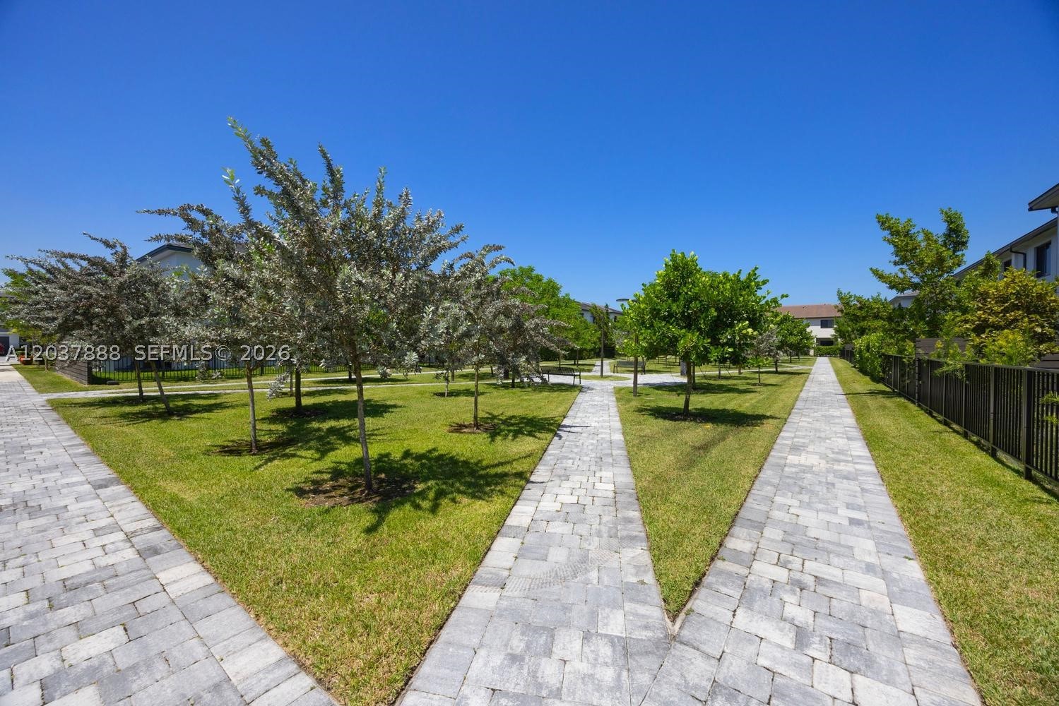 12021 SW 82nd Pl Miami, FL 33156