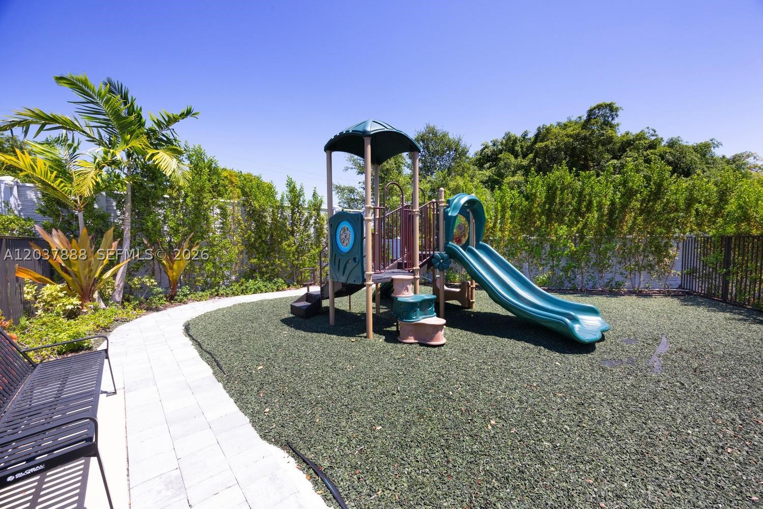 12021 SW 82nd Pl Miami, FL 33156