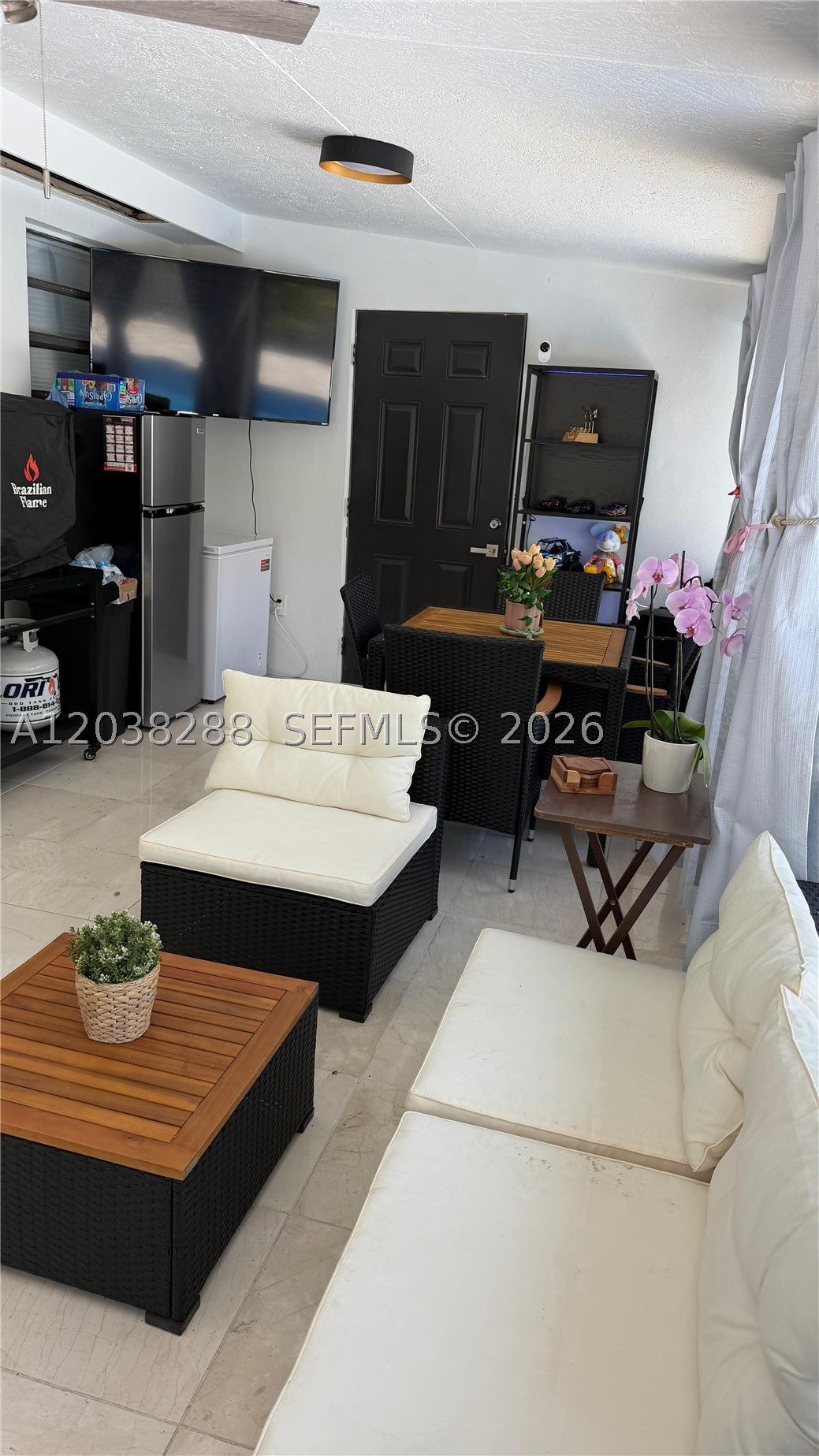 4161 NE 17th Ave Pompano Beach, FL 33064