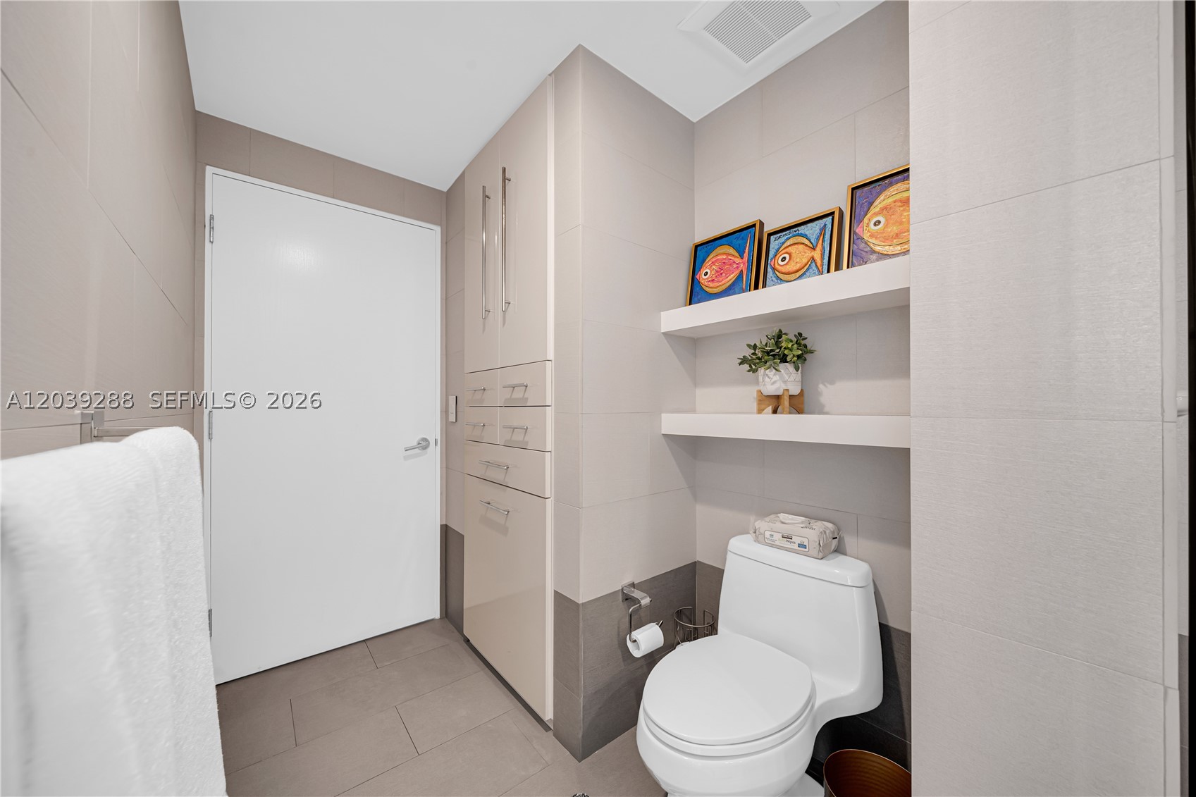 Undisclosed Address Miami, FL 33131