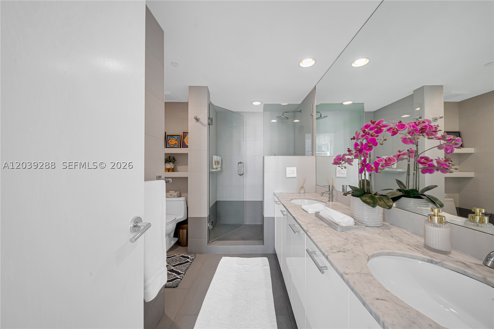 Undisclosed Address Miami, FL 33131