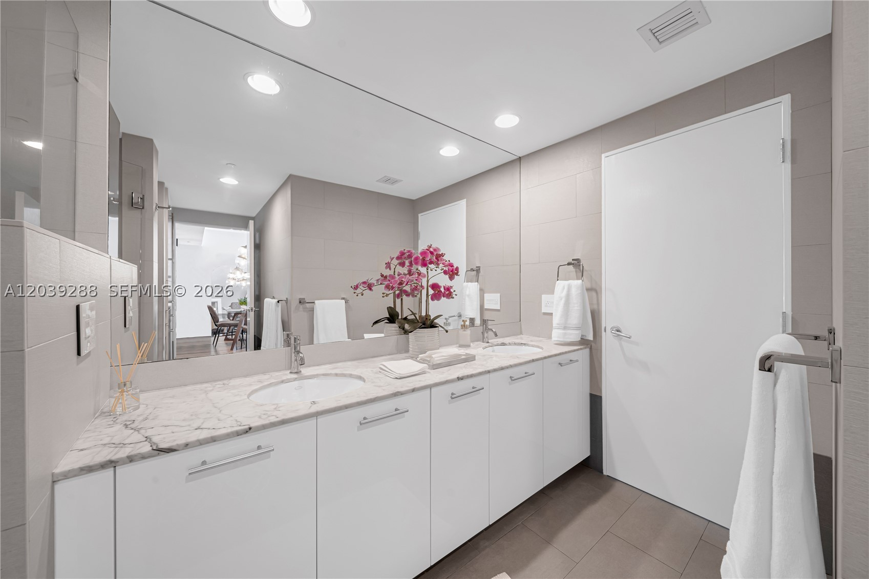 Undisclosed Address Miami, FL 33131