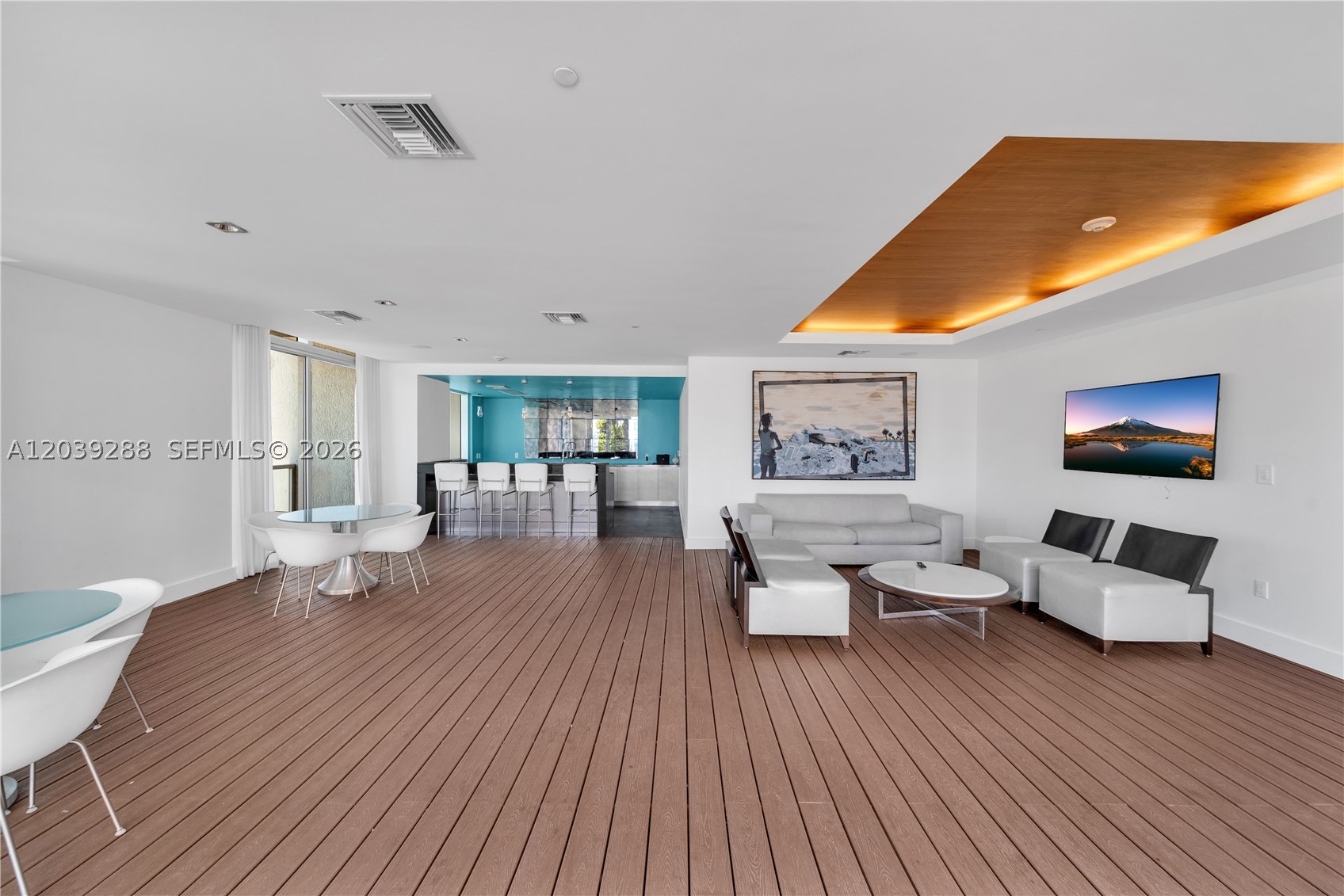 Undisclosed Address Miami, FL 33131