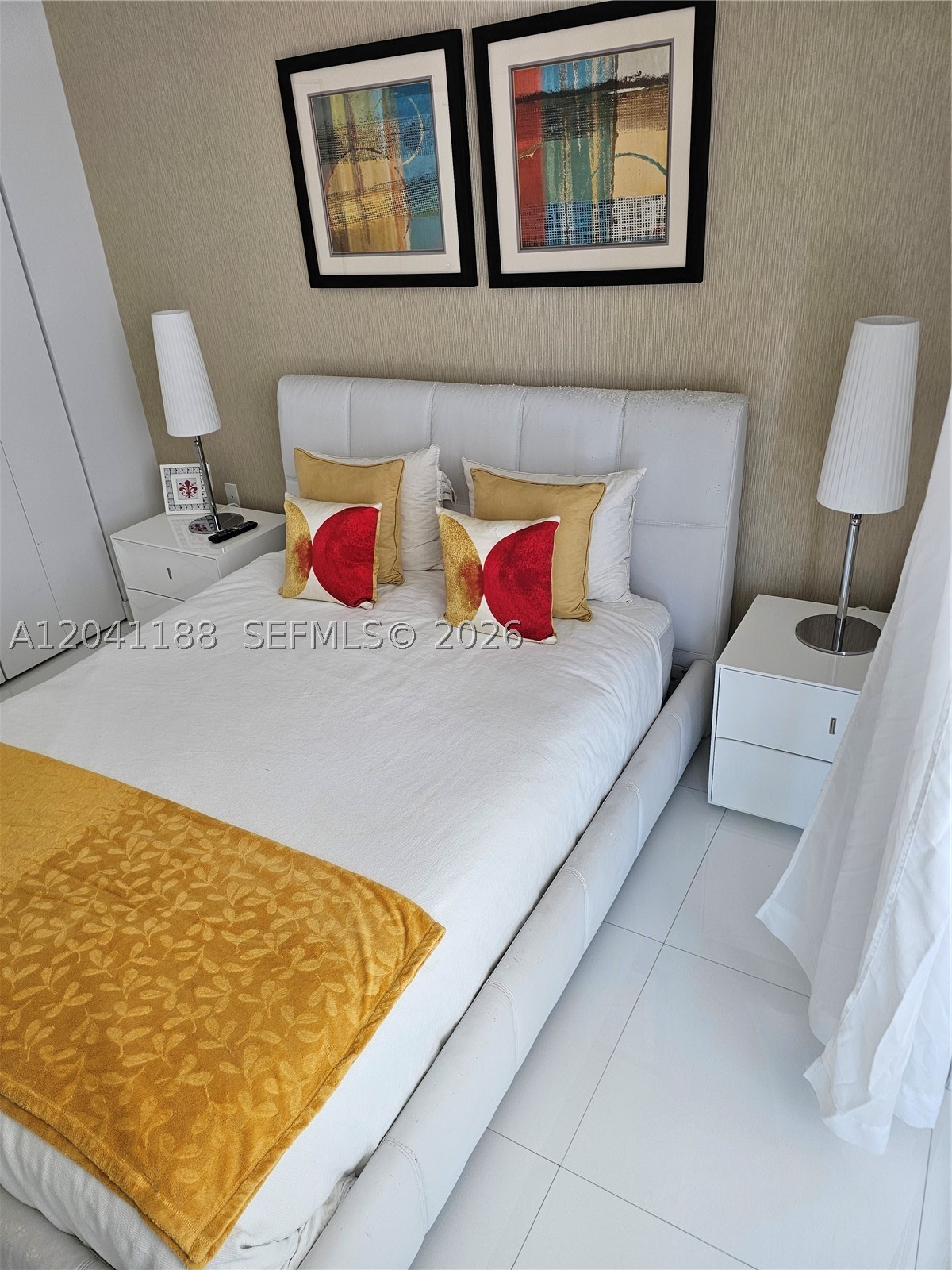 image St Tropez Sunny Isles24
