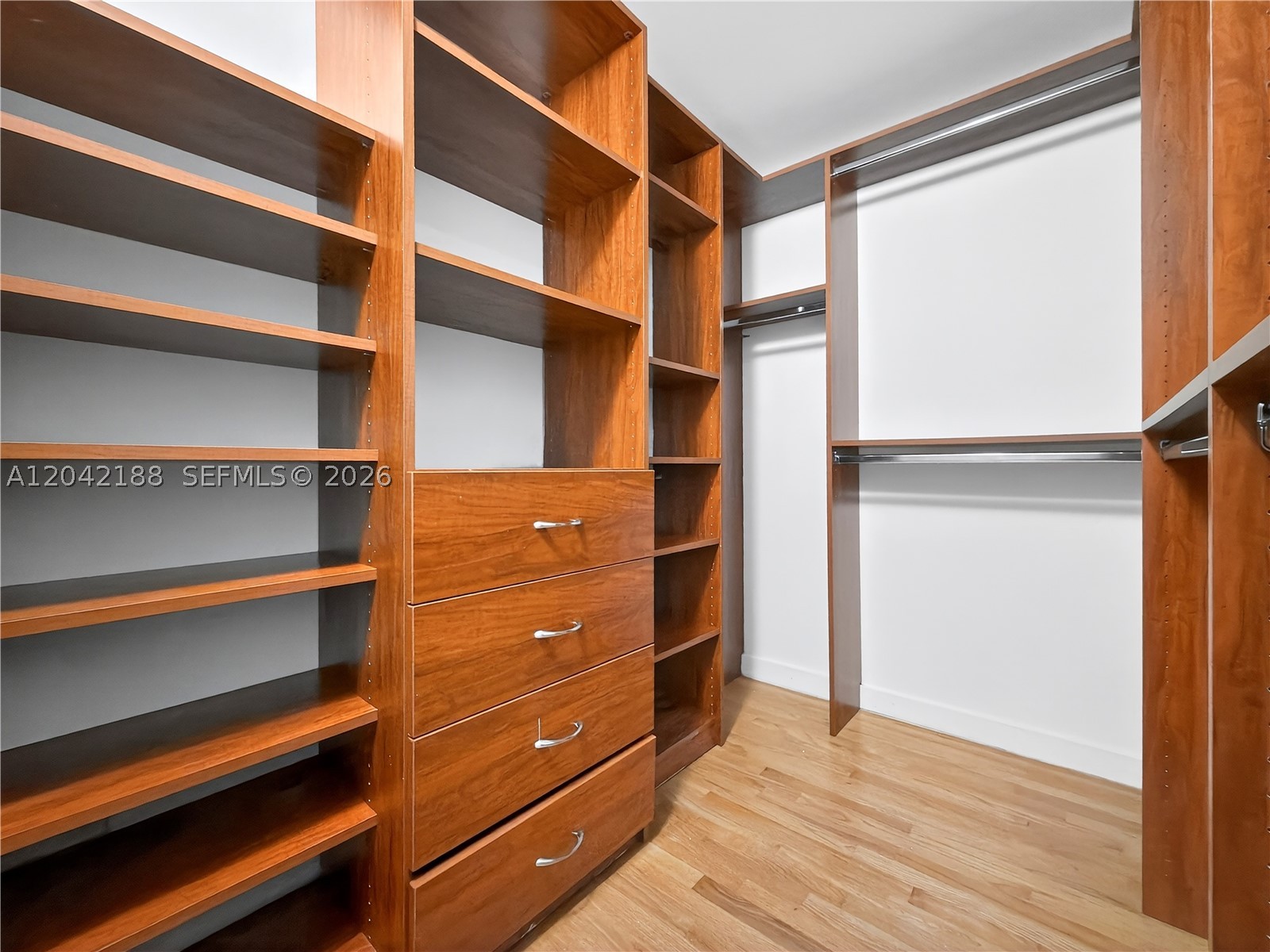 322 SW 18th Rd Miami, FL 33129