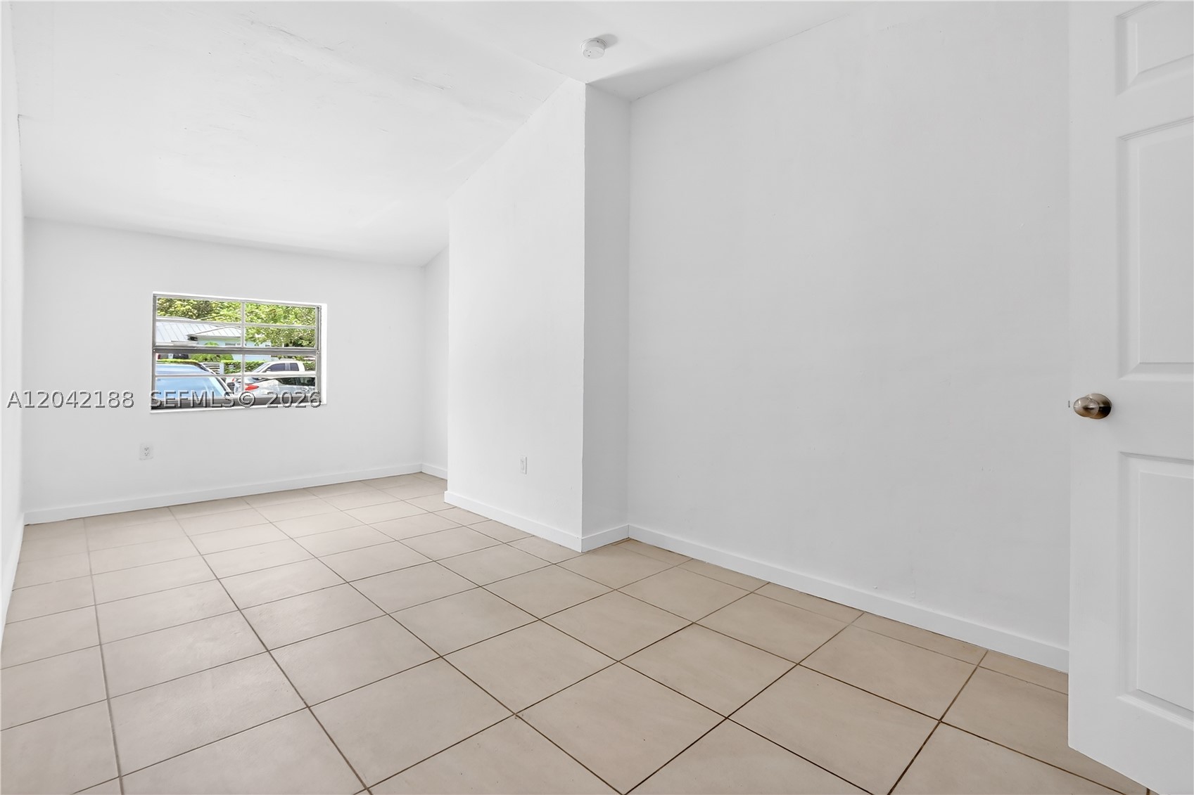 322 SW 18th Rd Miami, FL 33129