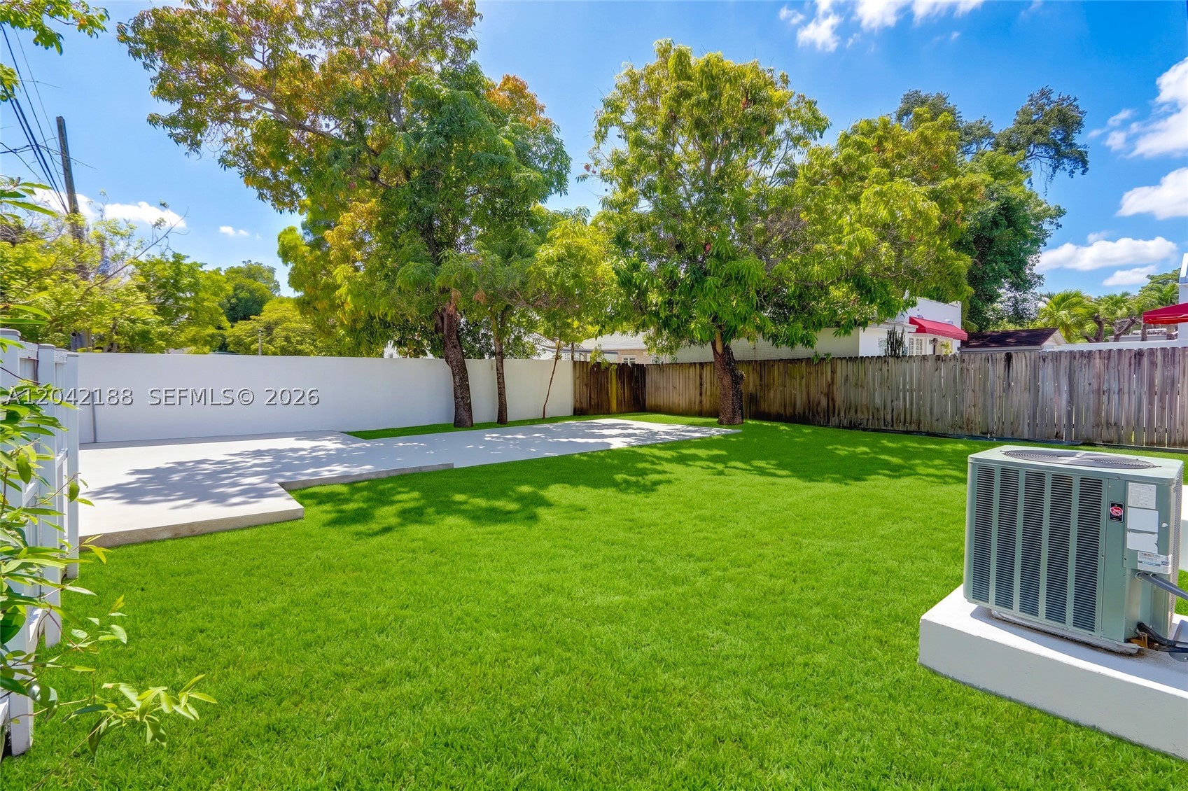 322 SW 18th Rd Miami, FL 33129