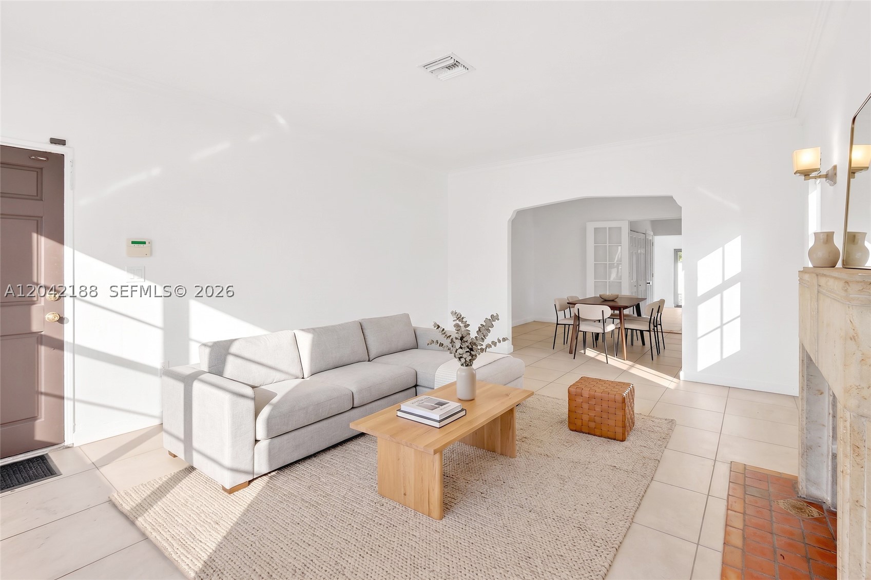 322 SW 18th Rd Miami, FL 33129