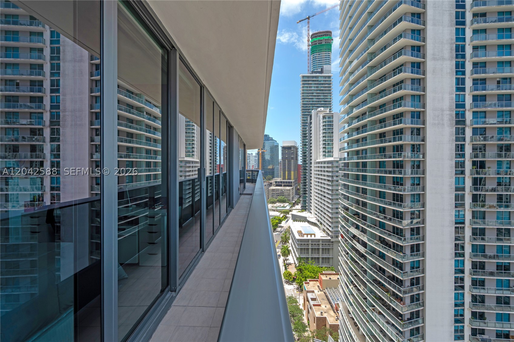 1000 Brickell Plz #2402 Miami, FL 33131