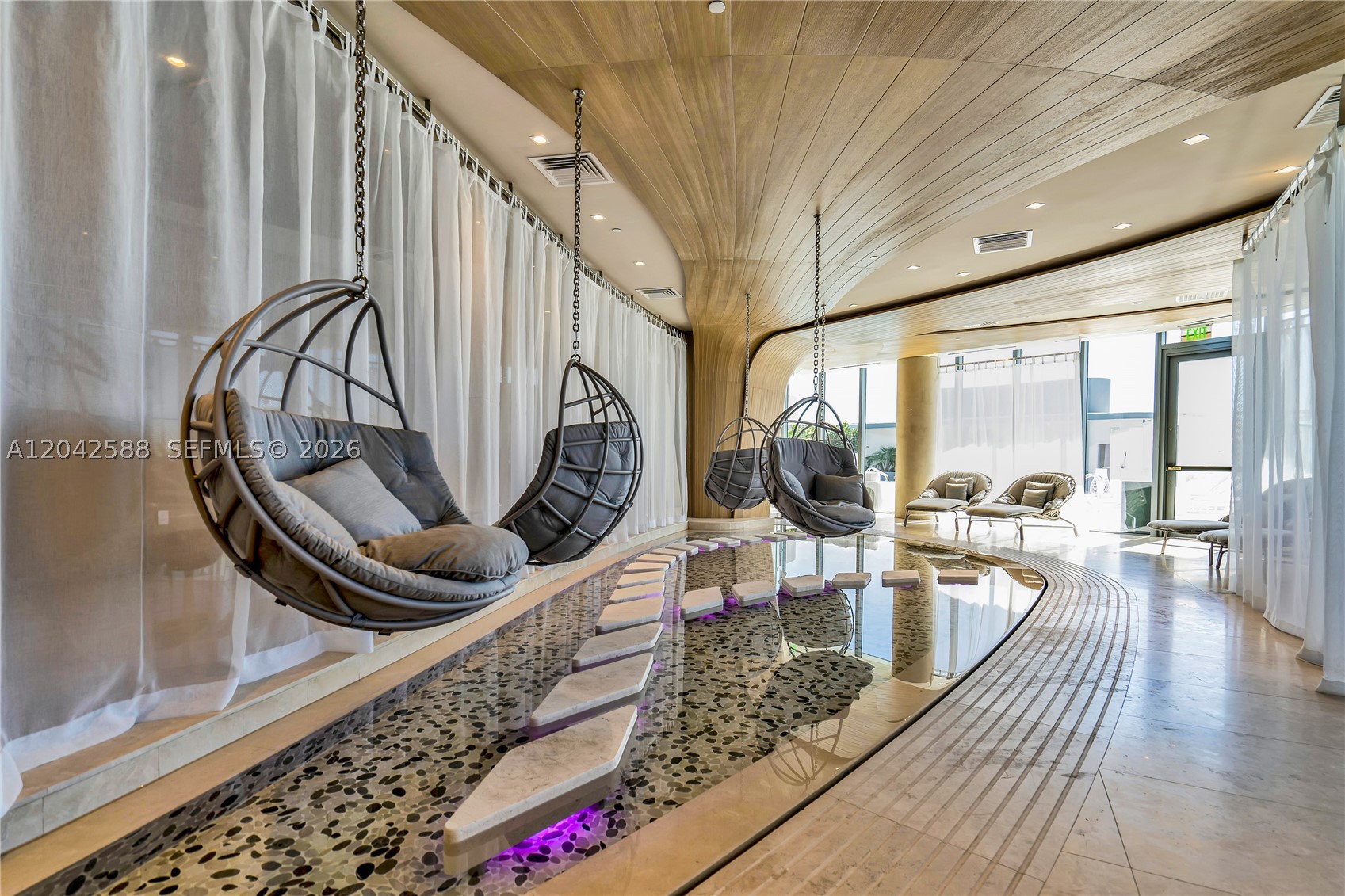 1000 Brickell Plz #2402 Miami, FL 33131