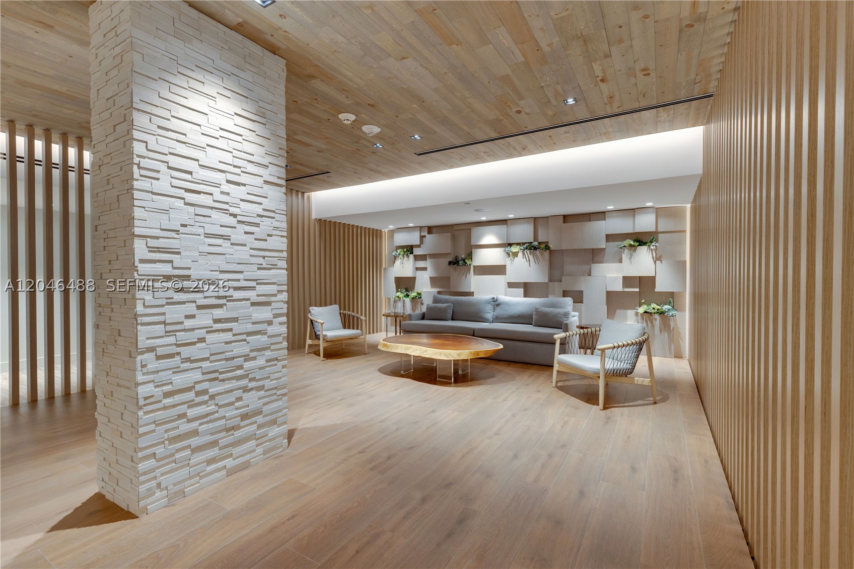 2301 Collins Ave #PH22 Miami Beach, FL 33139
