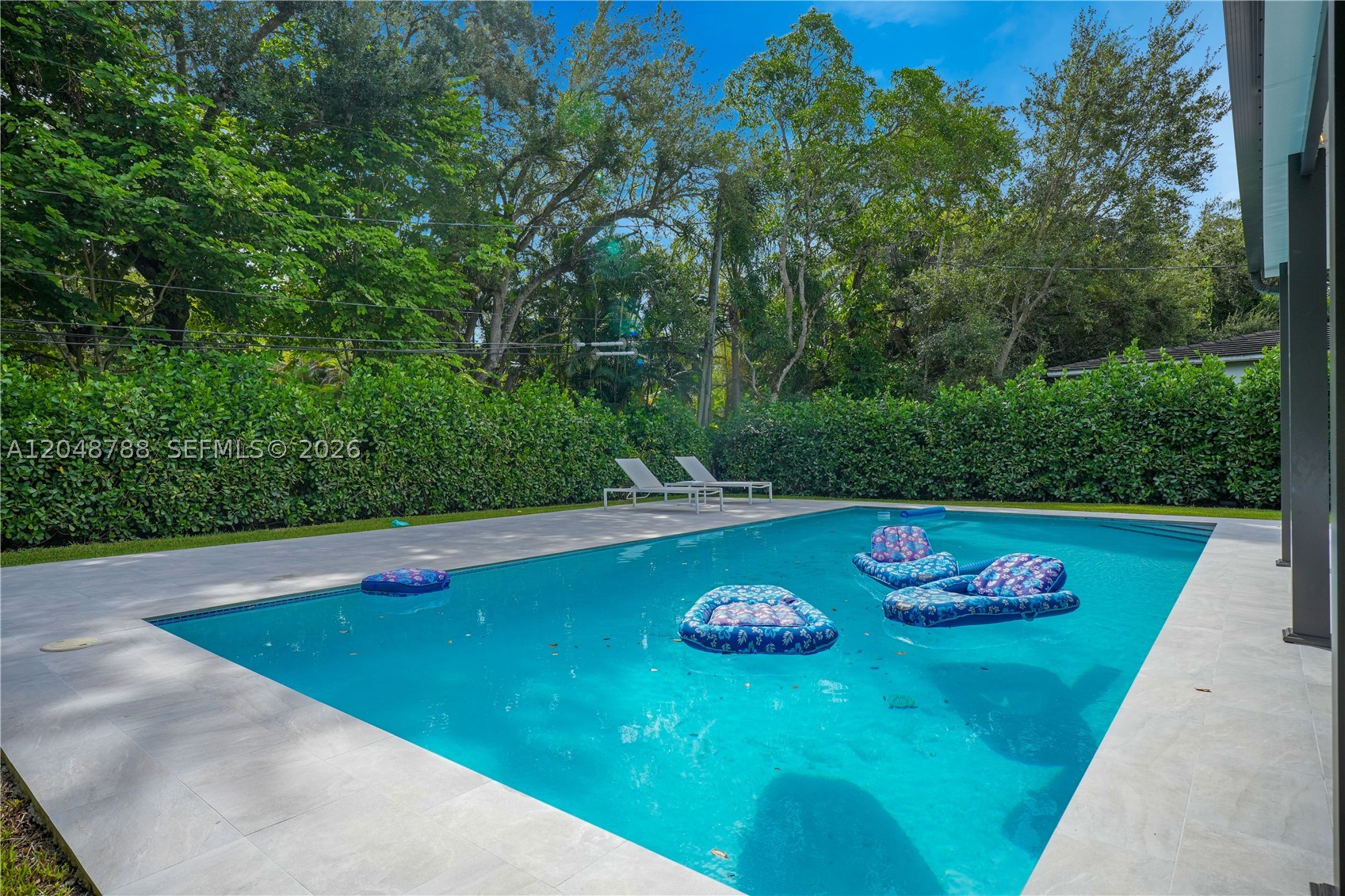 7521 SW 63rd Ct South Miami, FL 33143