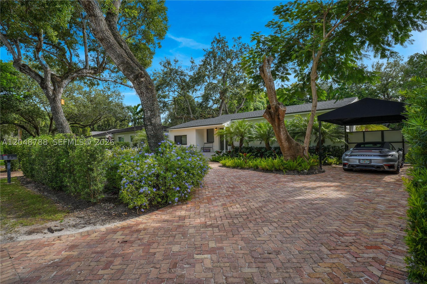 7521 SW 63rd Ct South Miami, FL 33143