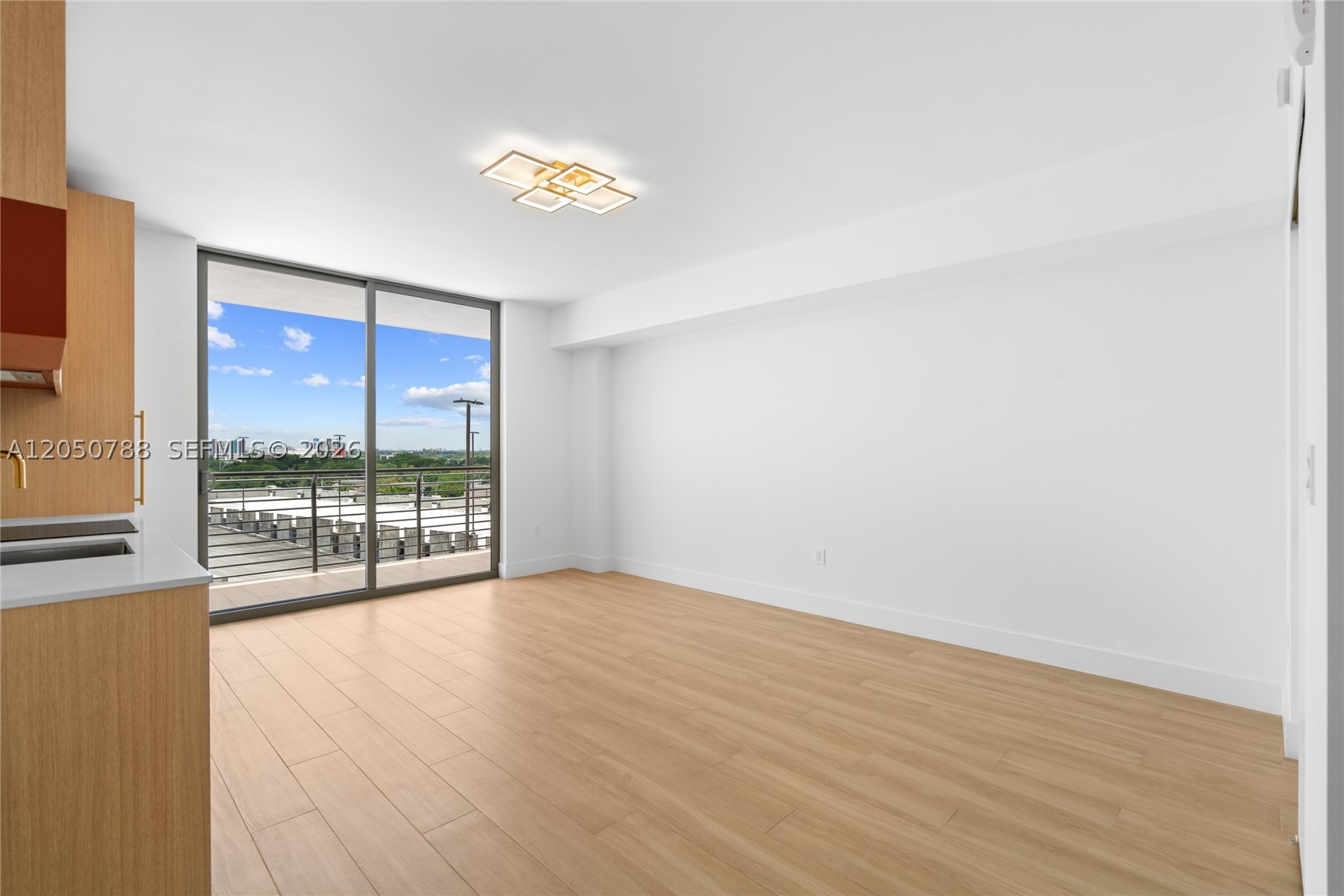 image The Standard Residences Midtown Miami2