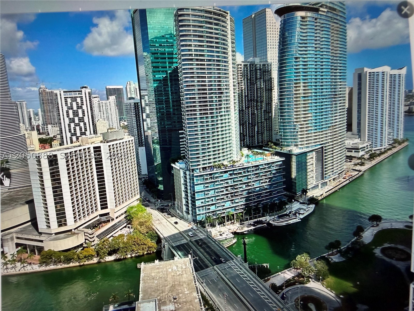 image 500 Brickell East1