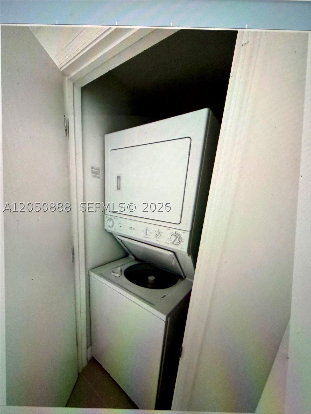 image 500 Brickell East3