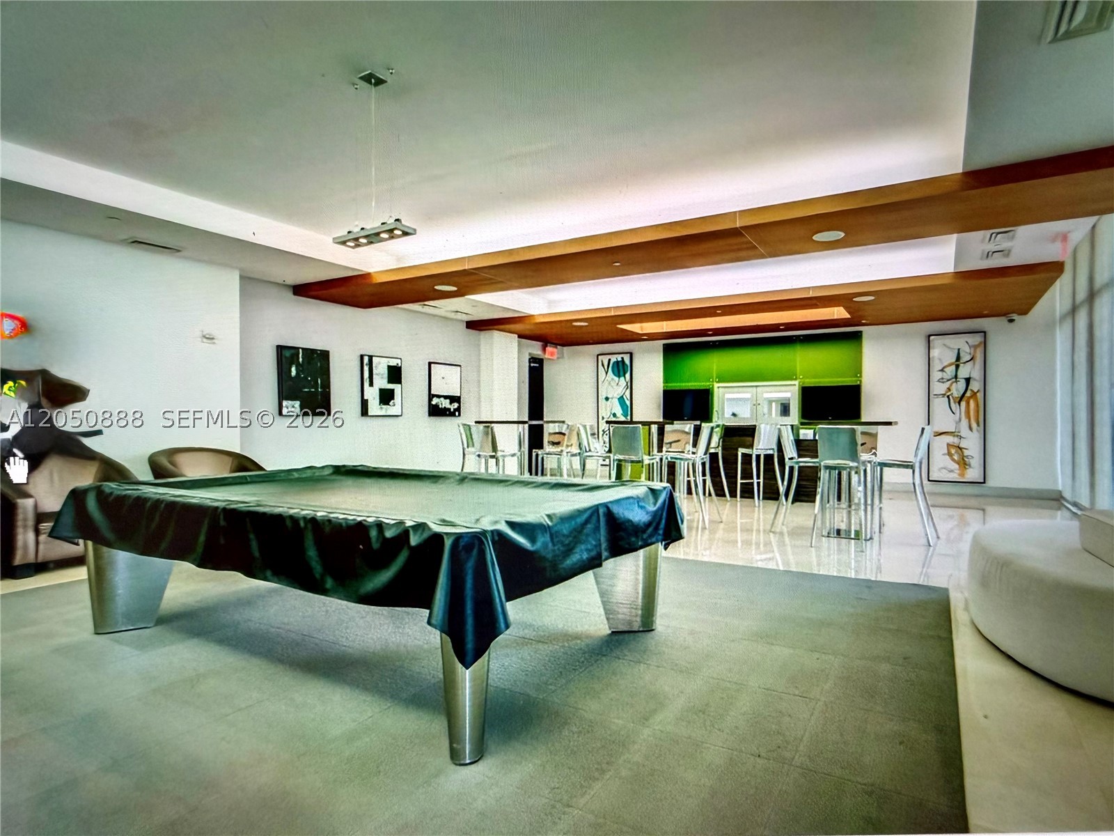 image 500 Brickell East8