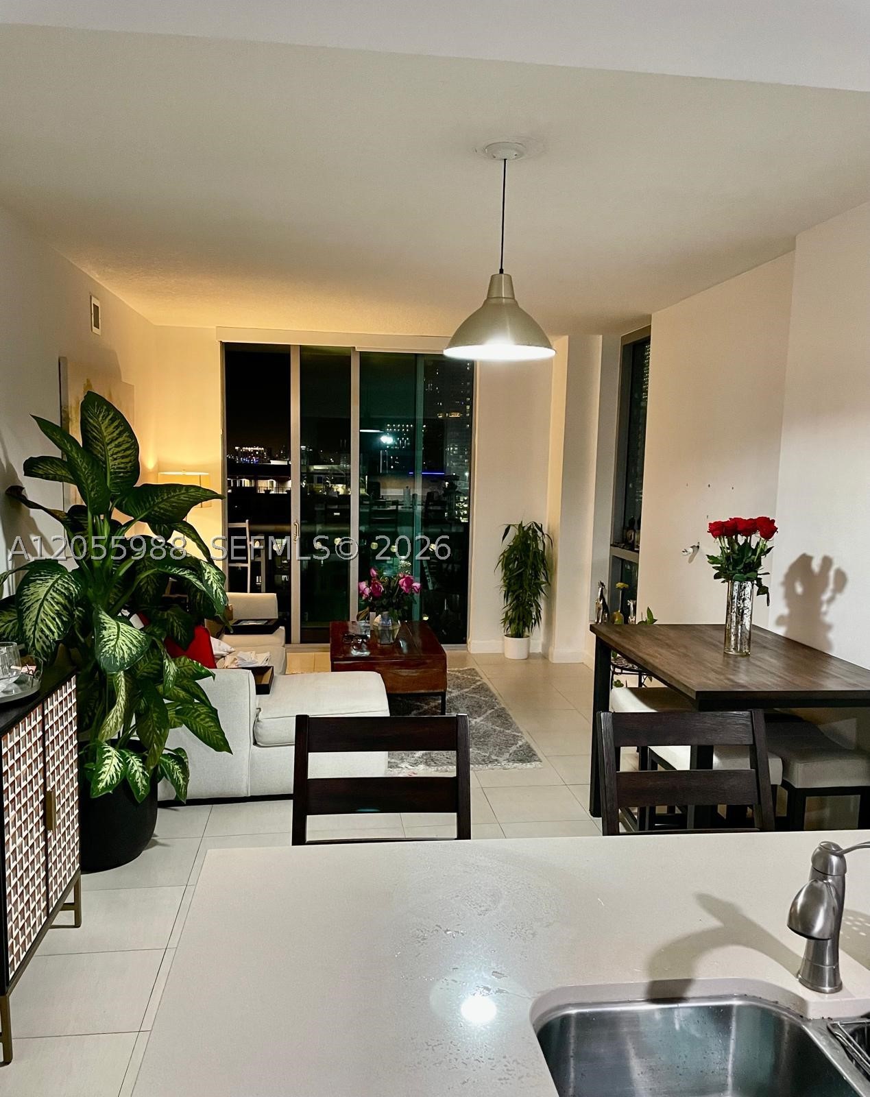 image Gallery Art Condos10