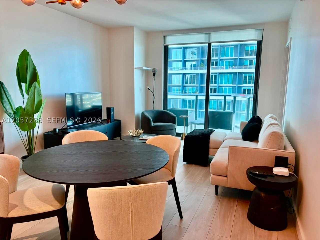 image Dua Miami (SLS Brickell)0