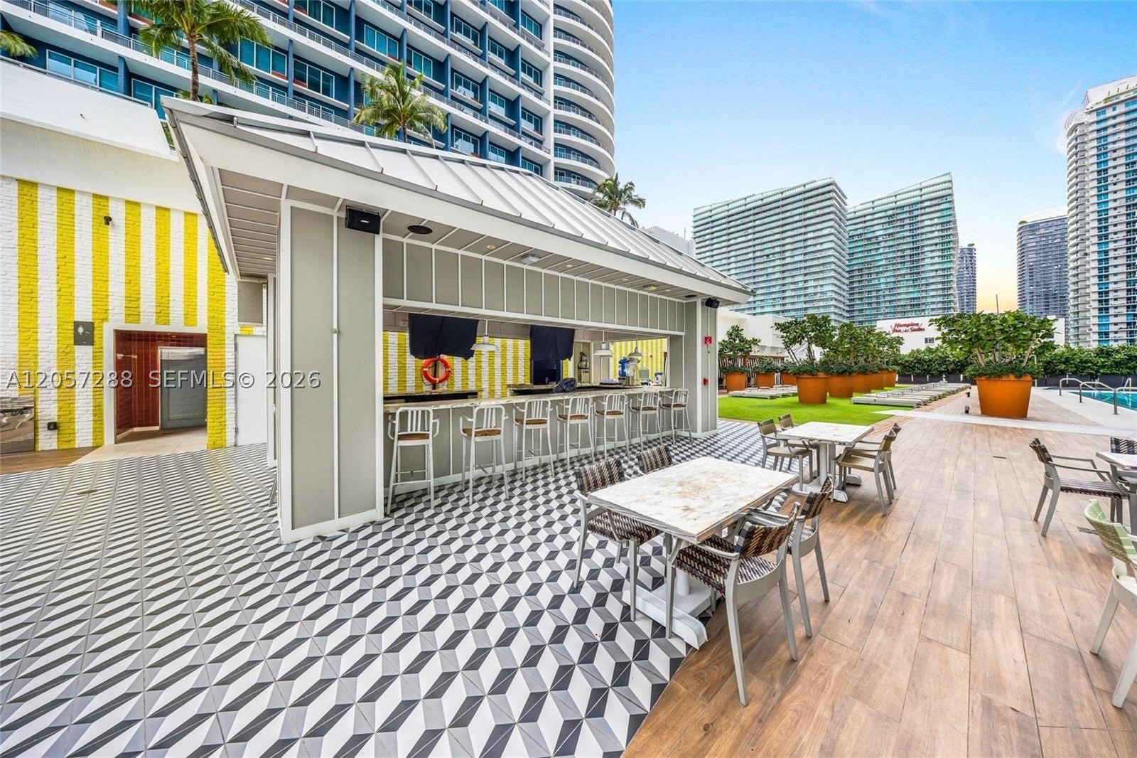 image Dua Miami (SLS Brickell)13