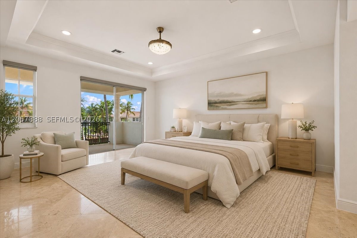 996 Sanibel Dr Hollywood, FL 33019