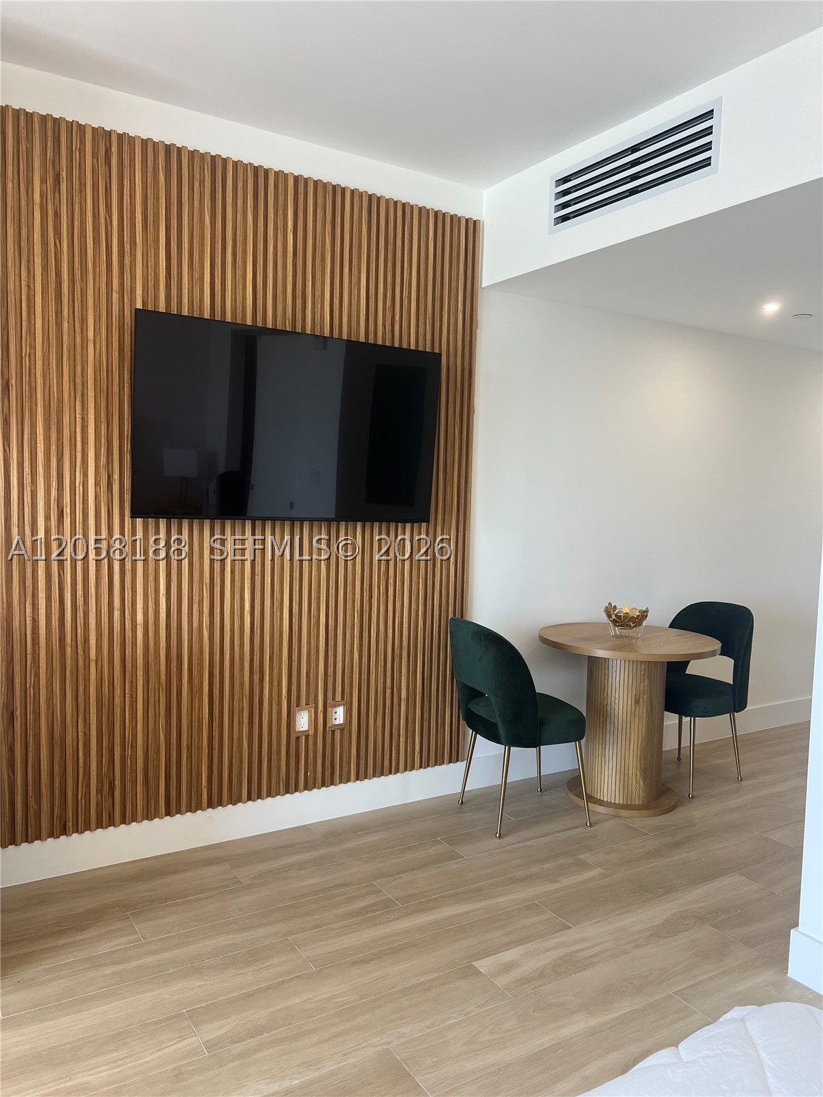 image The Standard Residences Midtown Miami6