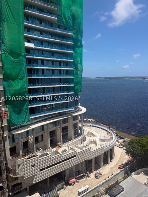 image Brickell Place I11