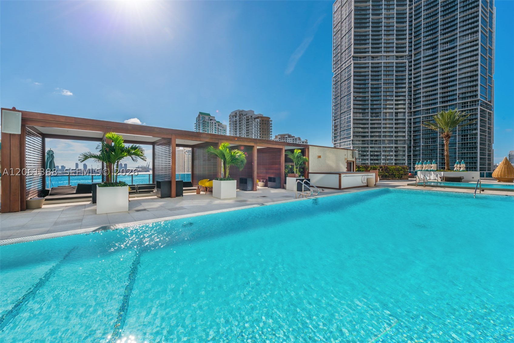 image Epic Residences25