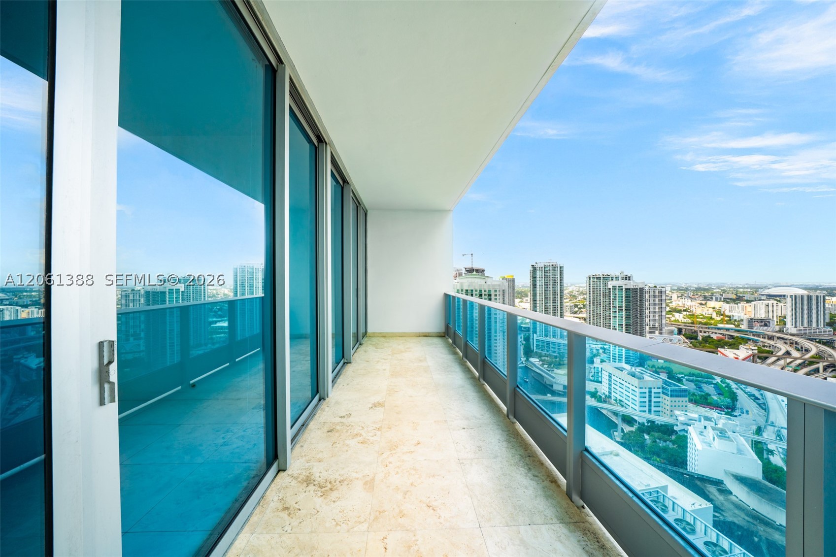 image Epic Residences2