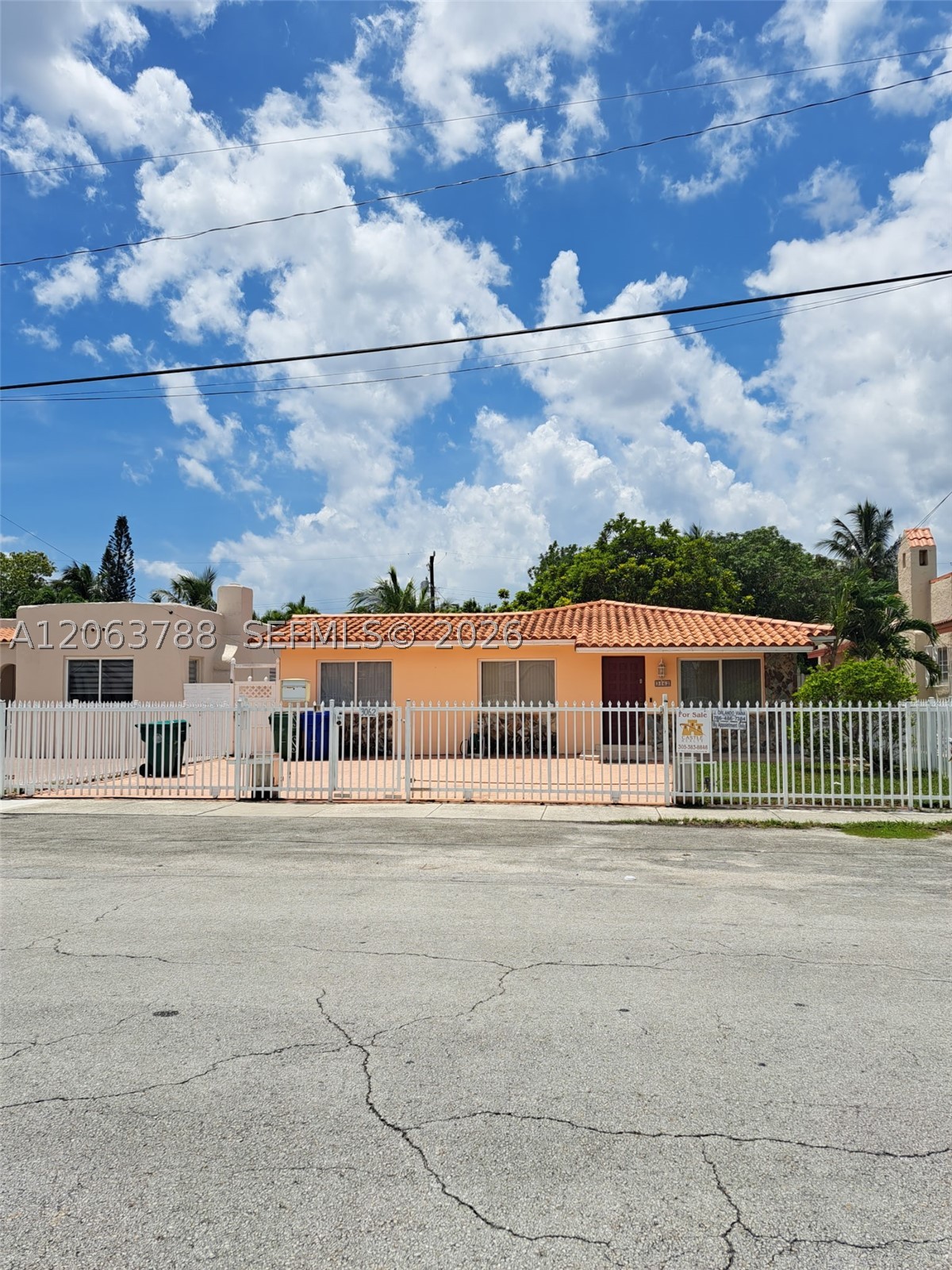 3062 SW 14th St