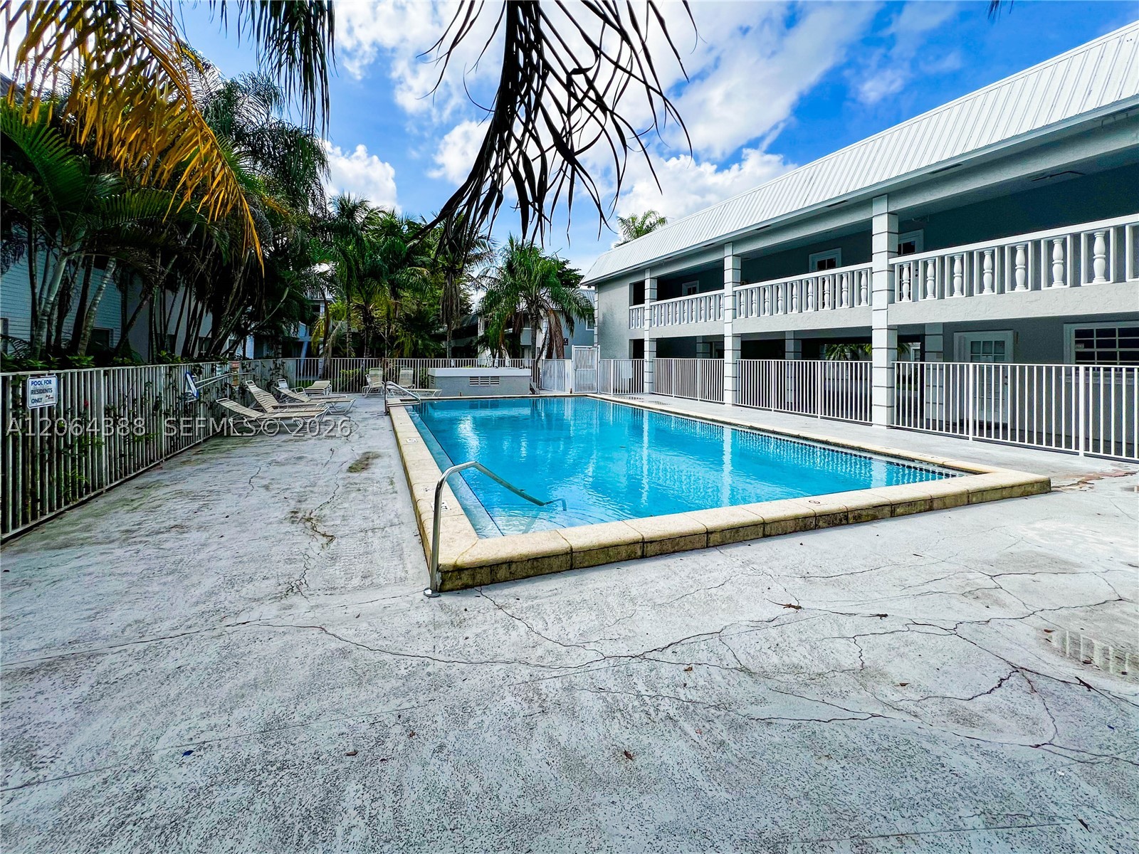 17255 SW 95th Ave #161 Palmetto Bay, FL 33157
